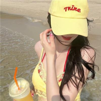 女儿国嬉春